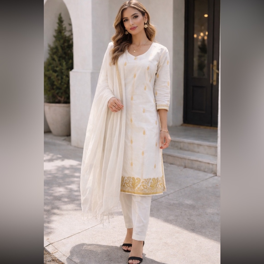 Brand new designer Bollywood White and Gold Embroidered straight suit set